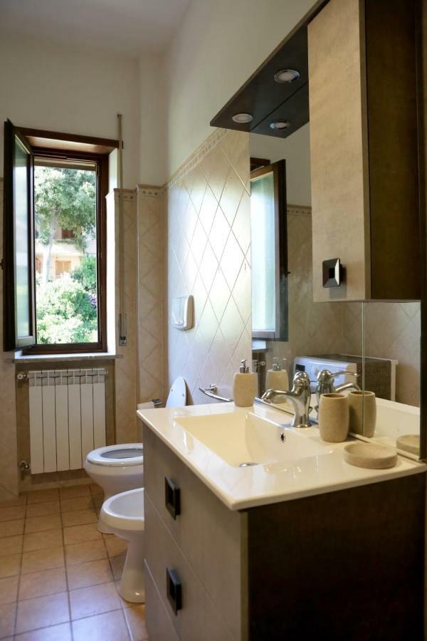 Pepe Apartment -Lago Di Bracciano Trevignano Romano Dış mekan fotoğraf